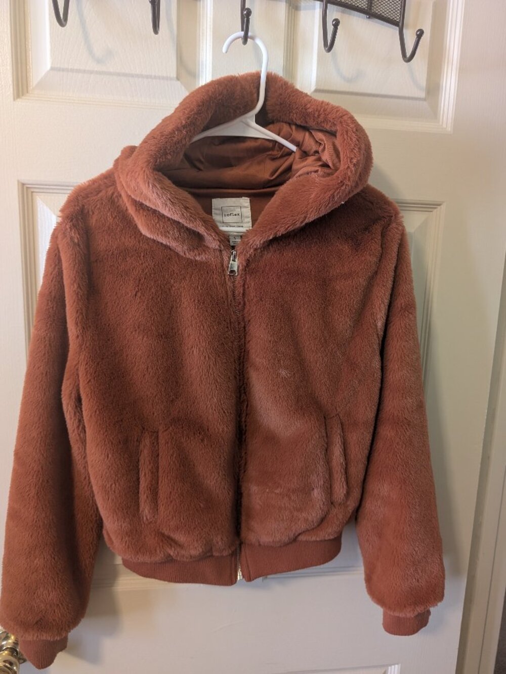 REFLEX- Small jacket Faux fur- Silky texture fur zip up hoodie- SO CUTE!
